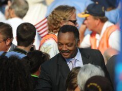 科羅拉多州降半旗紀念傑西·傑克遜牧師