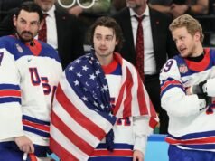 看看哪些美國男子曲棍球運動員跳過了國情咨文演講