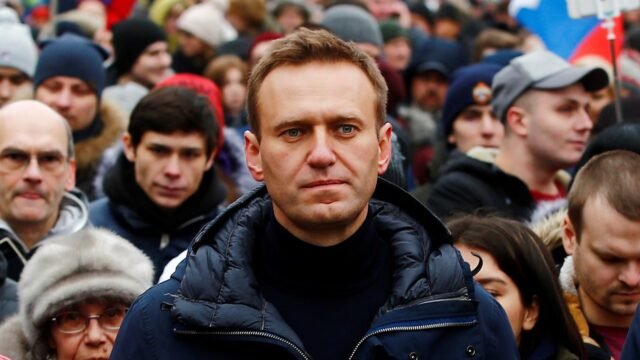 alexei-navalny-during-protest.jpg