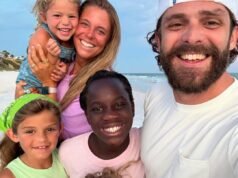 湯瑪斯瑞德和蘿倫艾金斯迎來第五個孩子