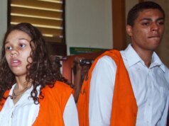 湯米·謝弗 (Tommy Schaefer) 因 2014 年巴厘島手提箱殺人案中的聯邦指控而被捕。