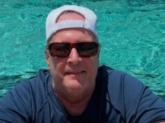 伊麗莎白·卡斯特拉維特父親的死因在 90 天查克·波塔斯特上揭曉