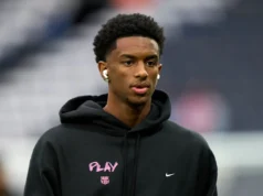 國際米蘭已與曼聯一起爭奪巴塞隆納本土後衛