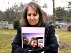 悲傷的母親表示祖克柏必須在社群媒體實驗中“面對現實”