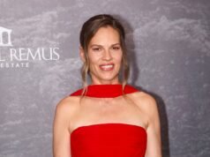 Hilary Swank Son Homme 稀有照片,滑雪之旅