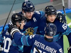 芬蘭11-0擊敗義大利,刷新奧運紀錄。