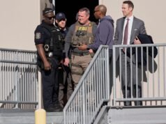 一名聯邦法官下令啟封富爾頓縣的選舉突襲文件。