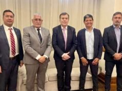 勞工改革:薩莫拉與商會交談,聽取意見和貢獻