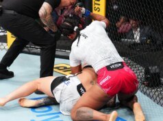 UFC 休斯頓影片:喬斯林愛德華茲 (Jocelyn Edwards) 在奇怪的不間斷比賽後提交諾拉康威爾 (Nora Cornwell)