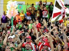 Mocidade 憑藉特蕾莎·德·本格拉 (Tereza de Benguela) 的陰謀贏得 2026 年科倫巴狂歡節冠軍