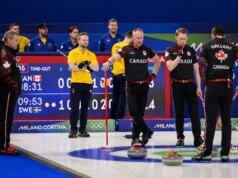 這位加拿大冰壺明星在冬季奧運會上贏得金牌後因“作弊”指控而受到批評。