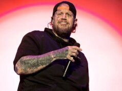 Jelly Roll 自稱“愚蠢的鄉巴佬”,在格萊美頒獎典禮上迴避政治