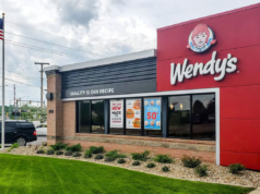 美國著名速食連鎖店確認2026年關閉300多家門市