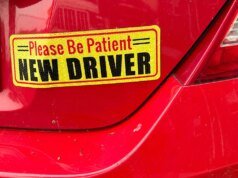 佛羅里達州現在要求所有駕駛執照考試都使用英語。