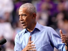 歐巴馬聲稱民主黨的執政工作比共和黨「更艱鉅」。