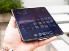 Oppo 在 3 月發布之前預告了 Find N6 的無瀏海顯示器