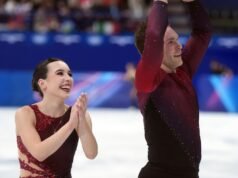 加拿大選手佩雷拉和米肖在冬奧雙人短節目比賽中獲得第三名