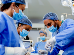 ASPS 警告 19 歲以下患者註意青少年變性手術