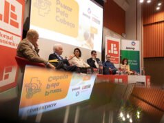 觀看視訊廣播“Puxar pela Cabeça”