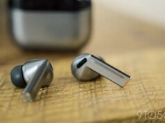 三星 Galaxy Buds 4 Pro 支援搖頭手勢,但不含揚聲器