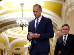 民主黨呼籲 ICE 改革,政府繼續關門,眾議院共和黨佔多數