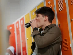 含糖飲料與青少年較高的焦慮有關