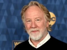 蒂莫西·布斯菲爾德在新墨西哥州被指控四項與兒童發生性接觸的罪名,但演員否認了這些指控 – 消息來源