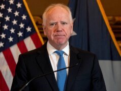 沃爾茲表示,在霍曼宣布 ICE 撤回後,聯邦政府必須“為他們的破壞付出代價”