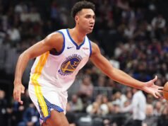 “我已經習慣了寒冷”:傑克遜-戴維斯在猛龍隊的經驗中扣籃