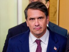 托德·布蘭奇 (Todd Blanche) 表示敲詐勒索網絡助長了明尼阿波利斯的反 ICE 抗議活動