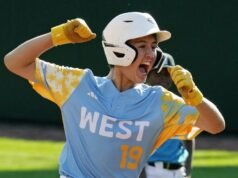 桑德海默:路易斯圈速秀來到高中棒球