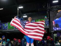 美國雪橇明星伊拉娜·邁耶斯·泰勒贏得了她的第一枚奧運金牌