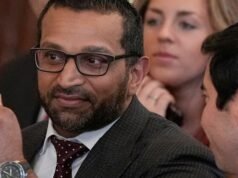 聯邦調查局局長呼籲重新考慮出席美國男子曲棍球隊慶祝活動的行程