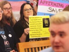 新法使堪薩斯州走在否認官方文件中跨性別認同的前列