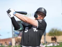 白襪隊擊球手村上宗隆已返回日本參加 WBC 比賽