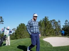 抱歉,Swifties,你必須在圓石灘職業-業餘配對賽上接受特拉維斯·凱爾斯 (Travis Kelce)