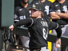 白襪先發球員肖恩史密斯在春季首次出戰時遭到粗暴對待