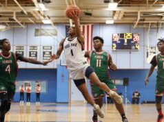 海德公園隊的四名忠誠的高年級學生晉級城市精英八強並慶祝獲得 3A 級頭號種子