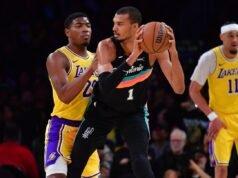 維克托·溫班亞馬(Victor Wembanyama)在第一節就得到25分,這是對陣湖人隊的賽季最高的40分。