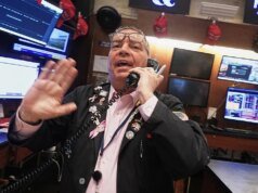 斯蒂芬·摩爾:較低的稅率使美股從800點上漲到50,000點,這是道瓊斯邁出的重要一步