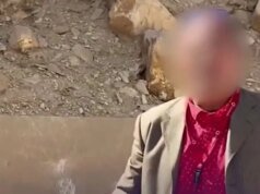 埃及導遊因在4000年歷史的金字塔上畫畫而被捕