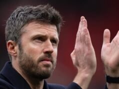 邁克爾卡里克:曼聯球員將保持“禁足”