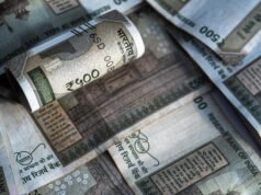 盧比兌美元早盤開盤下跌 4 派薩至 91.89。