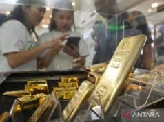 週四上午,UBS 黃金價格為 31.13 億印尼盾/克,Galeri24 黃金價格為 30.98 億印尼盾/克