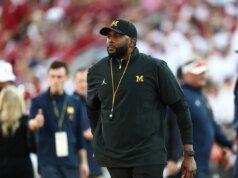 CFB傳奇人物稱,佩吉希弗公開認罪後,莎朗摩爾的職業生涯面臨重大危險