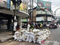 Farhan 規定 3 月 5 日為完成電纜挖掘專案的最後期限