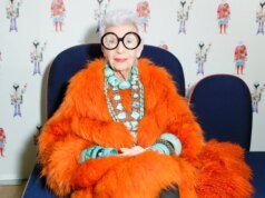 Iris Apfel 的最佳時尚時刻:看看她最具標誌性的服裝