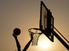 烏鴉隊和蓋特隊將在 U Sports 男籃決賽中對決