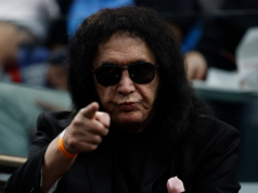 名人應該對政治“閉嘴”