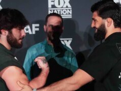 阿曼·薩魯基安 (Arman Sarukian) 在巴西的一場僅降服比賽中與豪爾赫·波拉斯 (Jorge Polas) 重賽